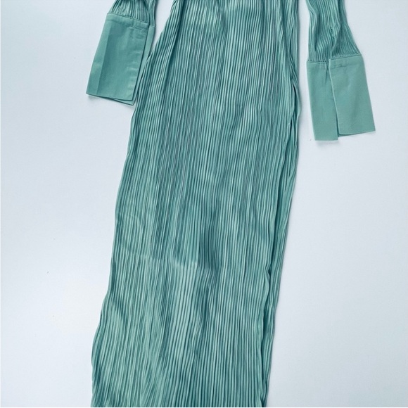 NWT PETITE PLISSE SLIM LL SHIRT - Picture 4 of 5